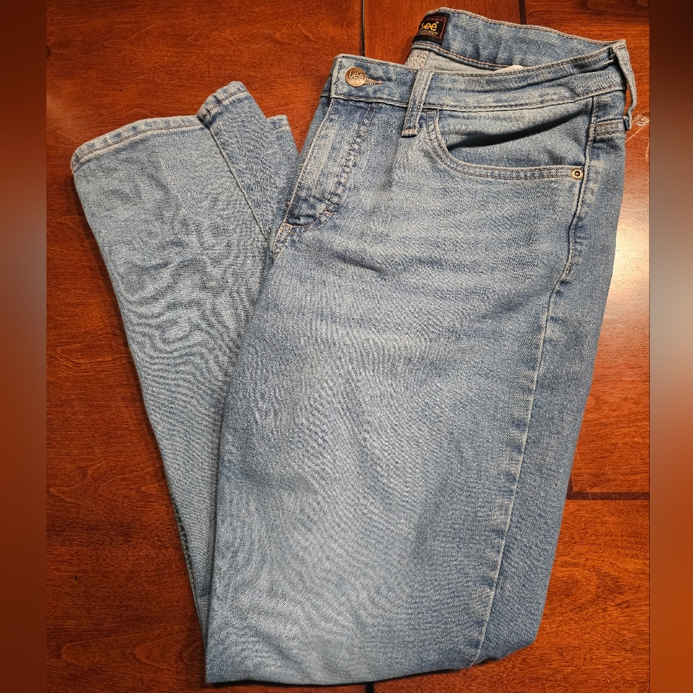 Lee Women's Denim Straight Leg Jeans